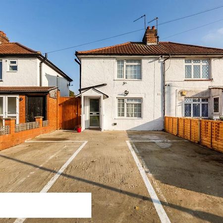 Апартаменты Cosy Private Flat In London, Free Parking On Premise Carshalton Экстерьер фото
